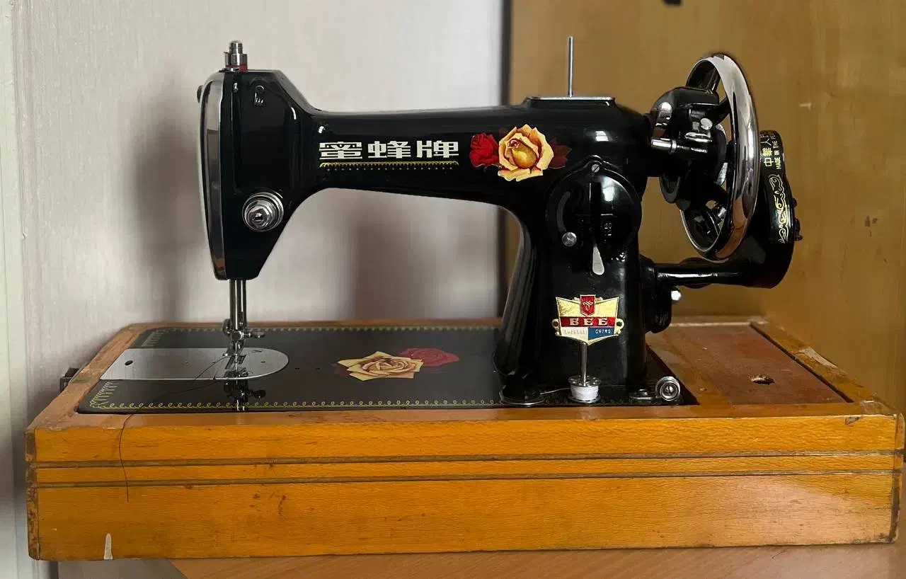 چرخ خیاطی قدیمی|لوازم خیاطی و بافتنی|تهران, شهرک دریا|دیوار