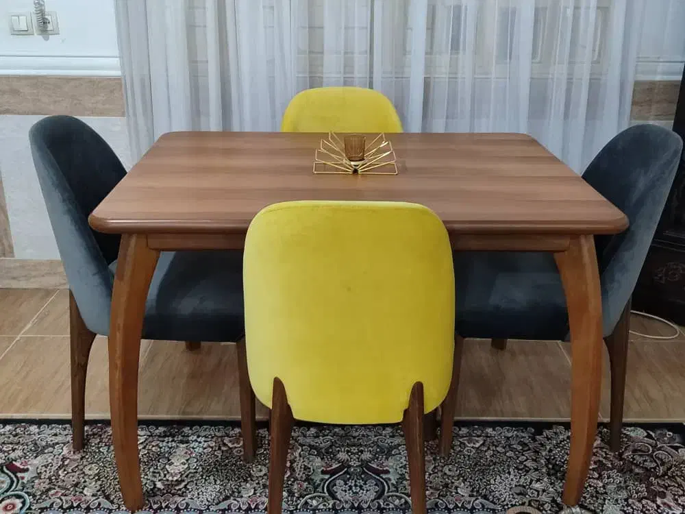 مبل هشت نفره و نهارخوری چهارنفره|مبلمان خانگی و میز عسلی|خرم‌آباد, |دیوار