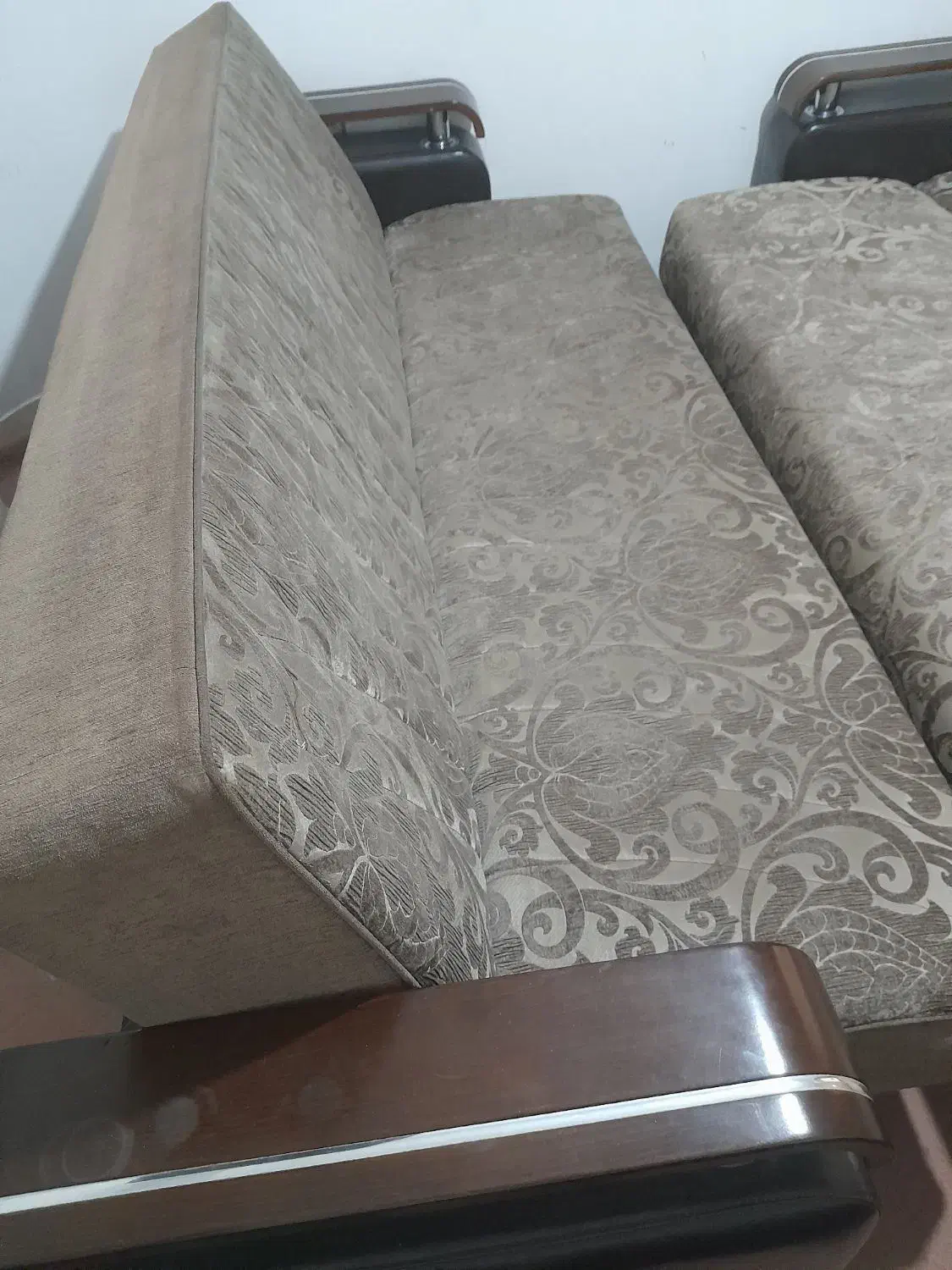 مبل تخت شو|مبلمان خانگی و میز عسلی|ارومیه, |دیوار