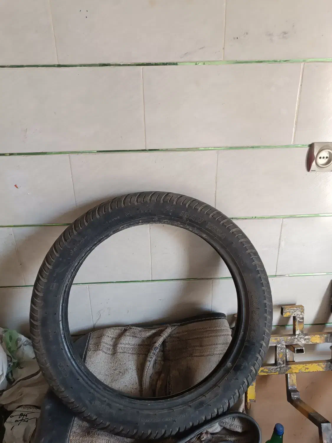 لاستیک موتور|موتورسیکلت|نجف‌آباد, فاز ۳ شهرک آزادگان|دیوار