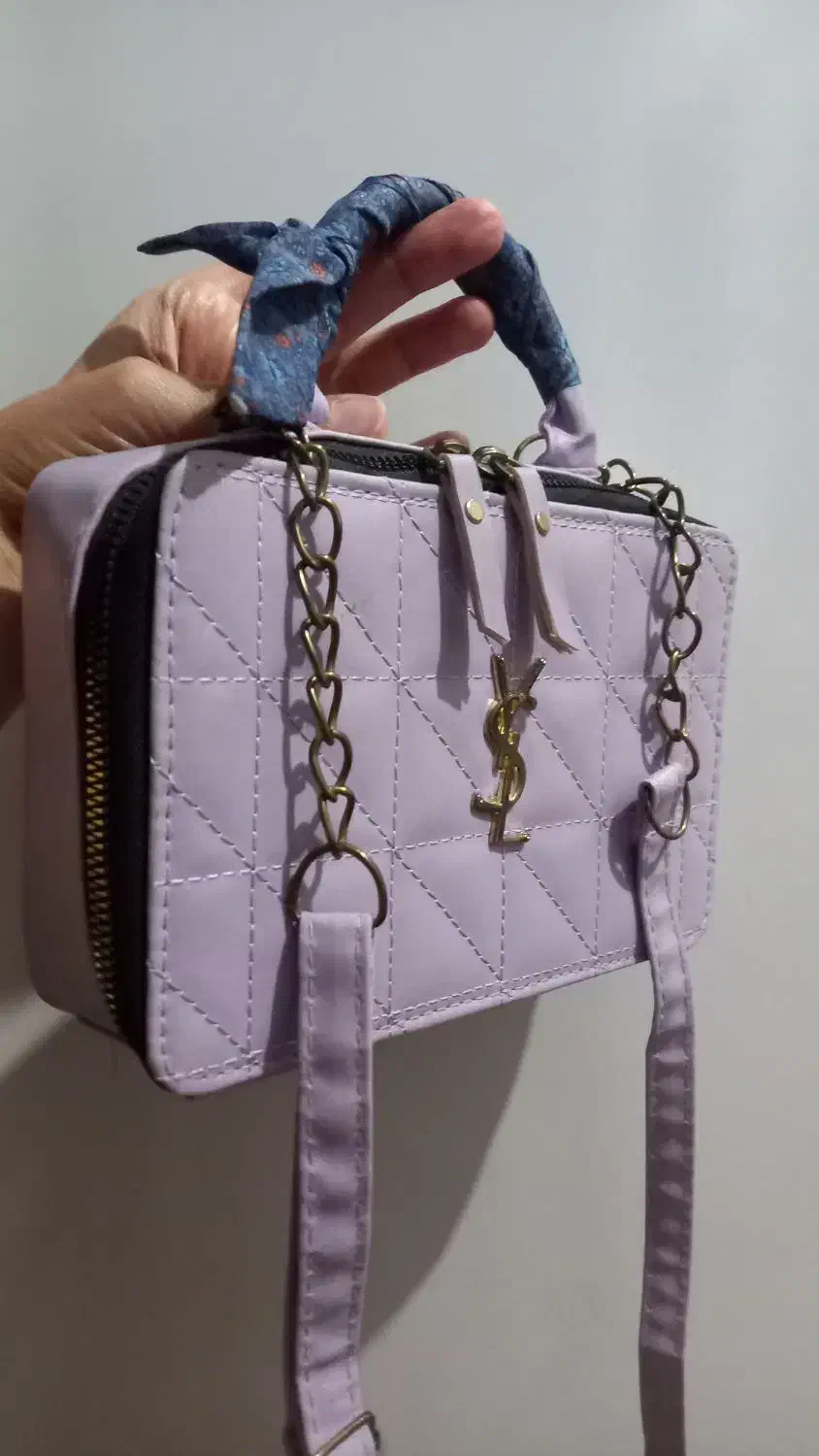 کیف|کیف، کفش، کمربند|چناران, |دیوار