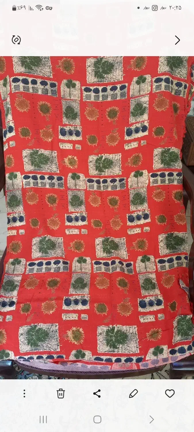 سه مترونیم پارچه کرپ باعرض ۶۰و۱ مناسب ماکسی پیراهن|لباس|گلپایگان, |دیوار