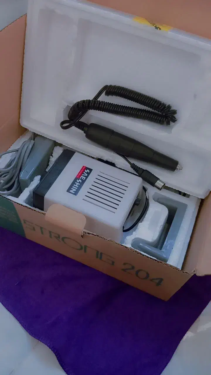 فروش فوری وسایل کاشت ناخن|آرایشی، بهداشتی، درمانی|رشت, باهنر|دیوار