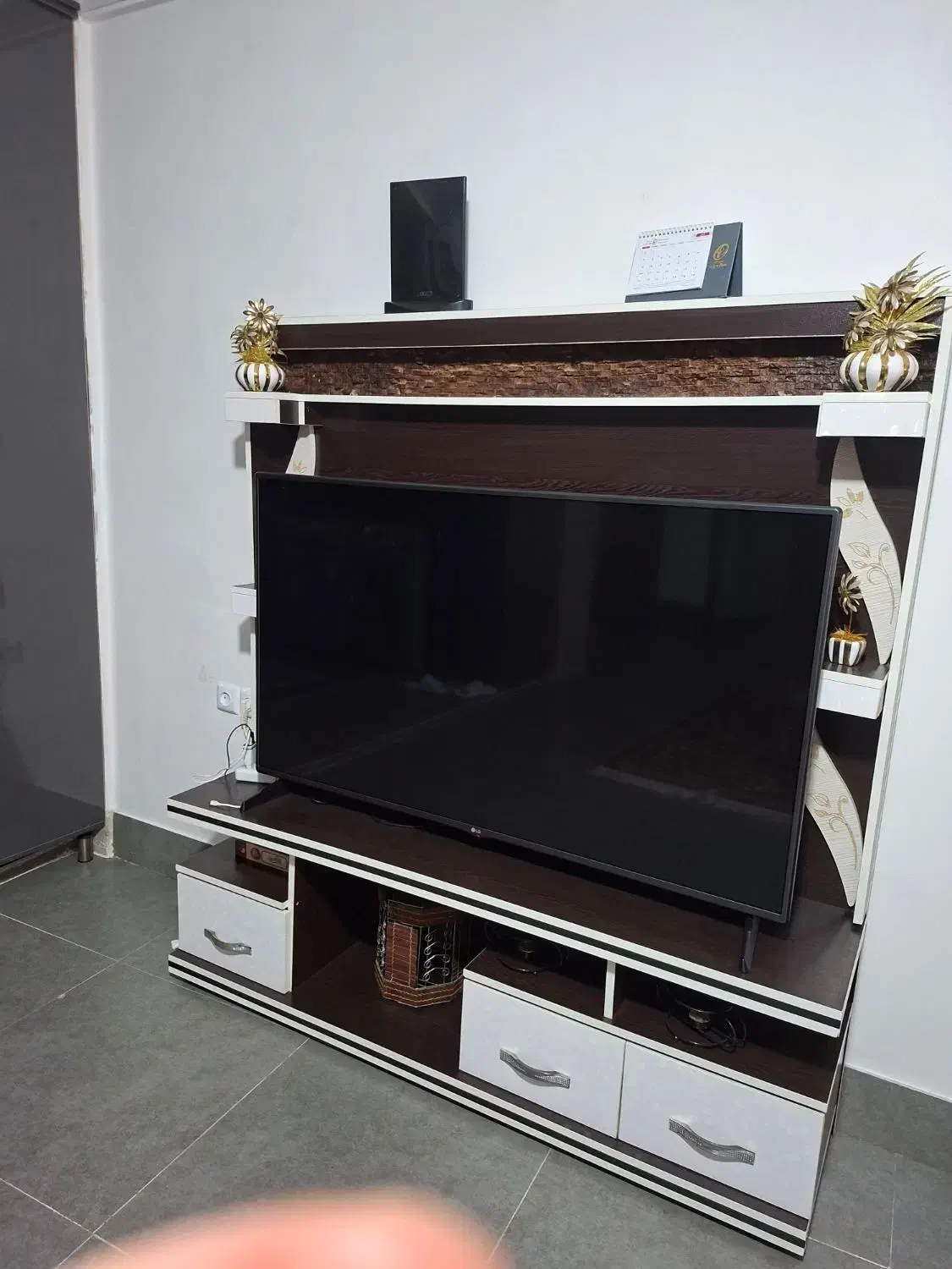 وسایل منزل|میز و صندلی غذاخوری|یاسوج, |دیوار