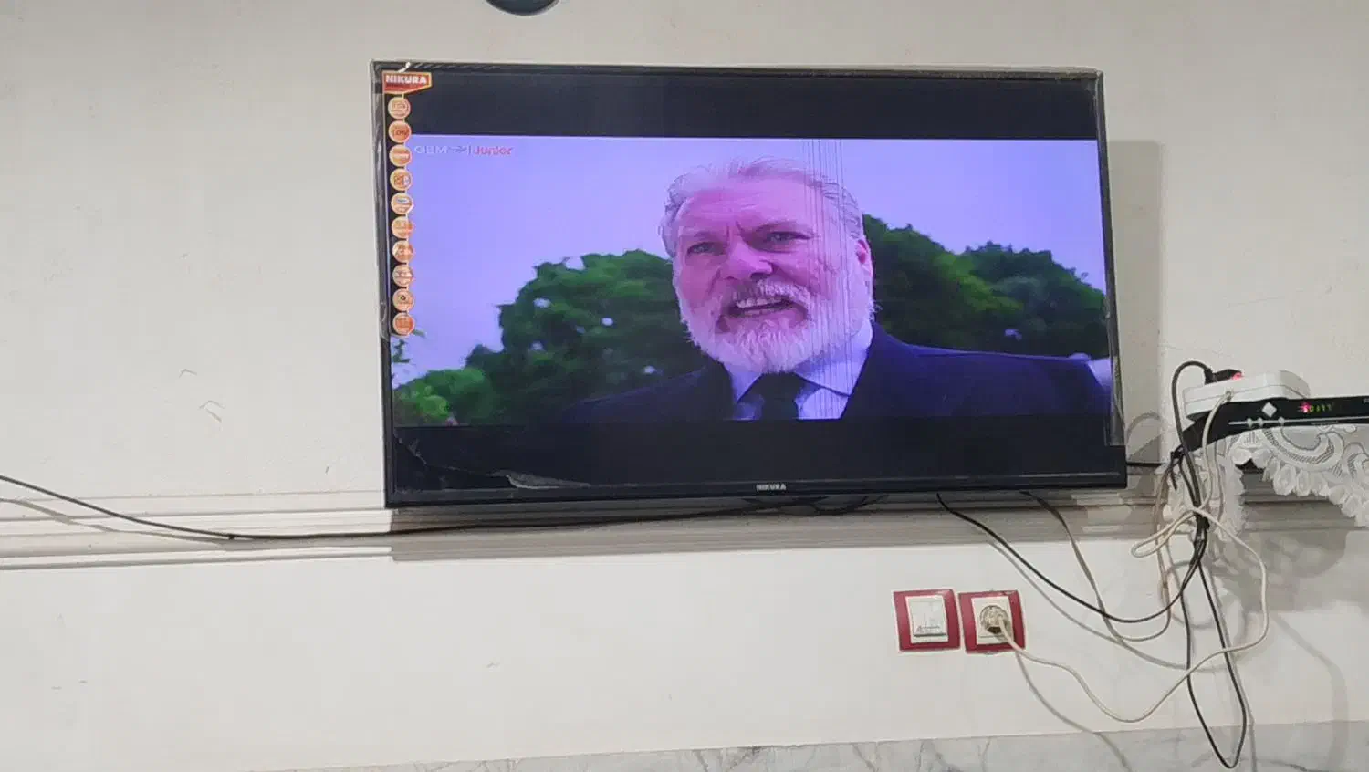 تلویزیون|تلویزیون و پروژکتور|زاهدان, |دیوار