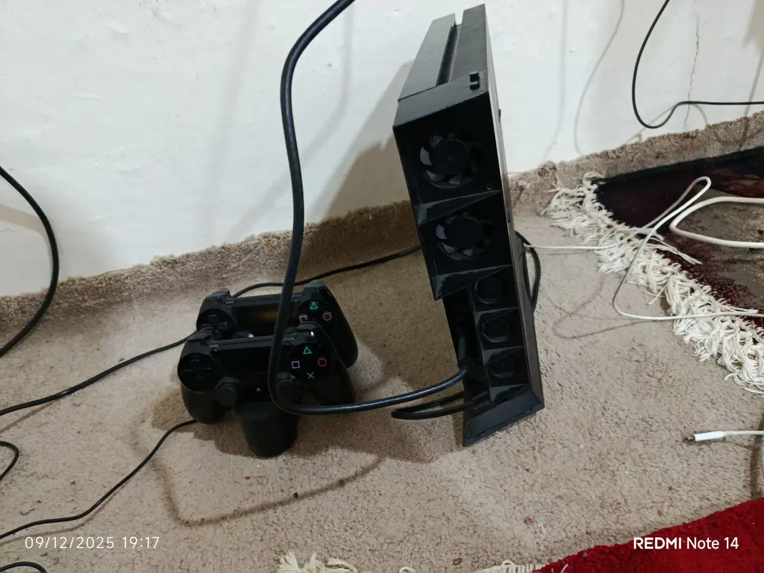 پی اس فور ps4|کنسول، بازی ویدئویی و آنلاین|نور, |دیوار