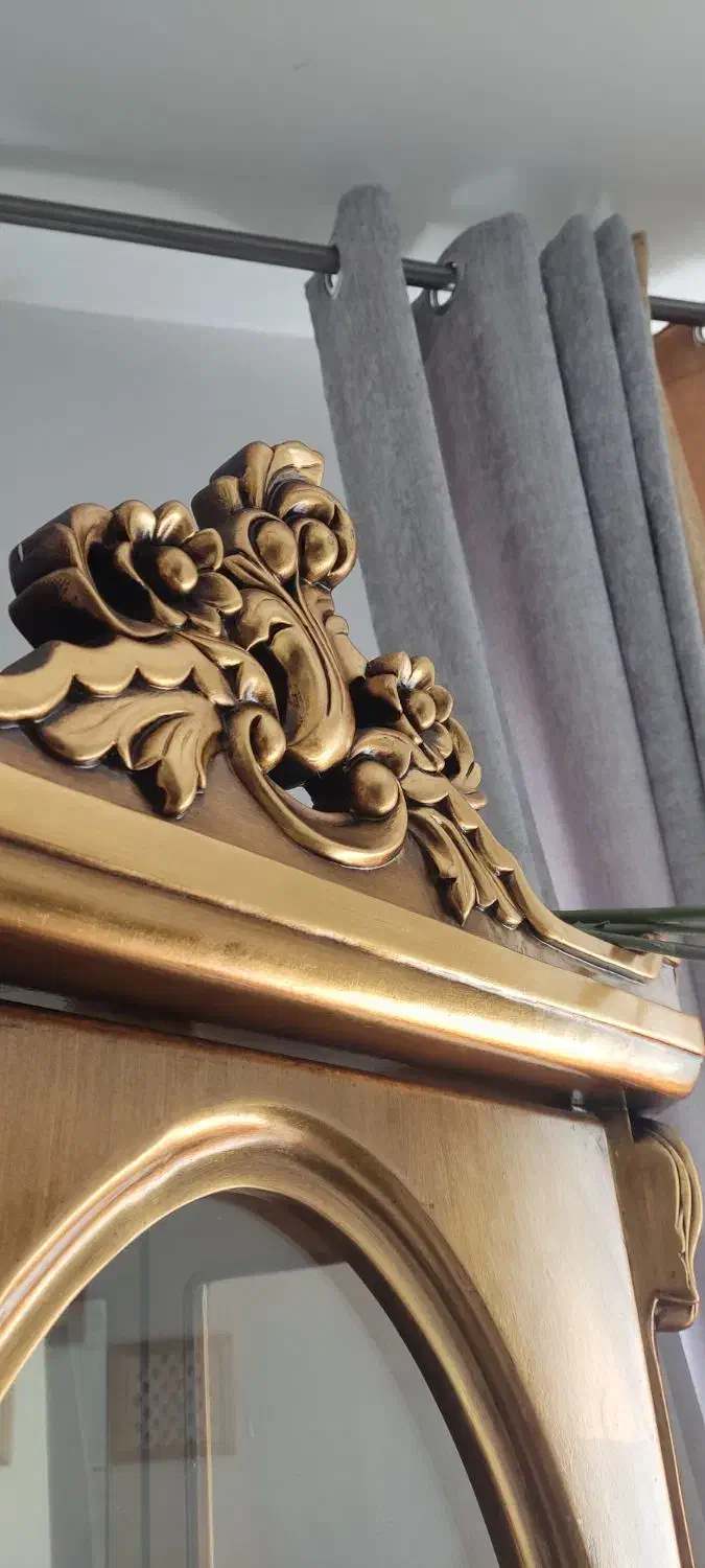 بوفه تمام چوب روس منبت ویترین|بوفه، ویترین، کنسول|پردیس, فاز ۱۱|دیوار