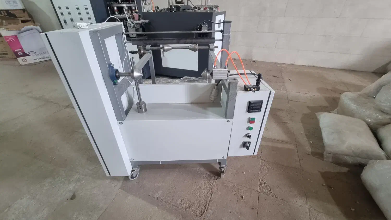 دستگاه چهار کاره رول کن|ماشین‌آلات صنعتی|قم, انصار‌الحسین|دیوار