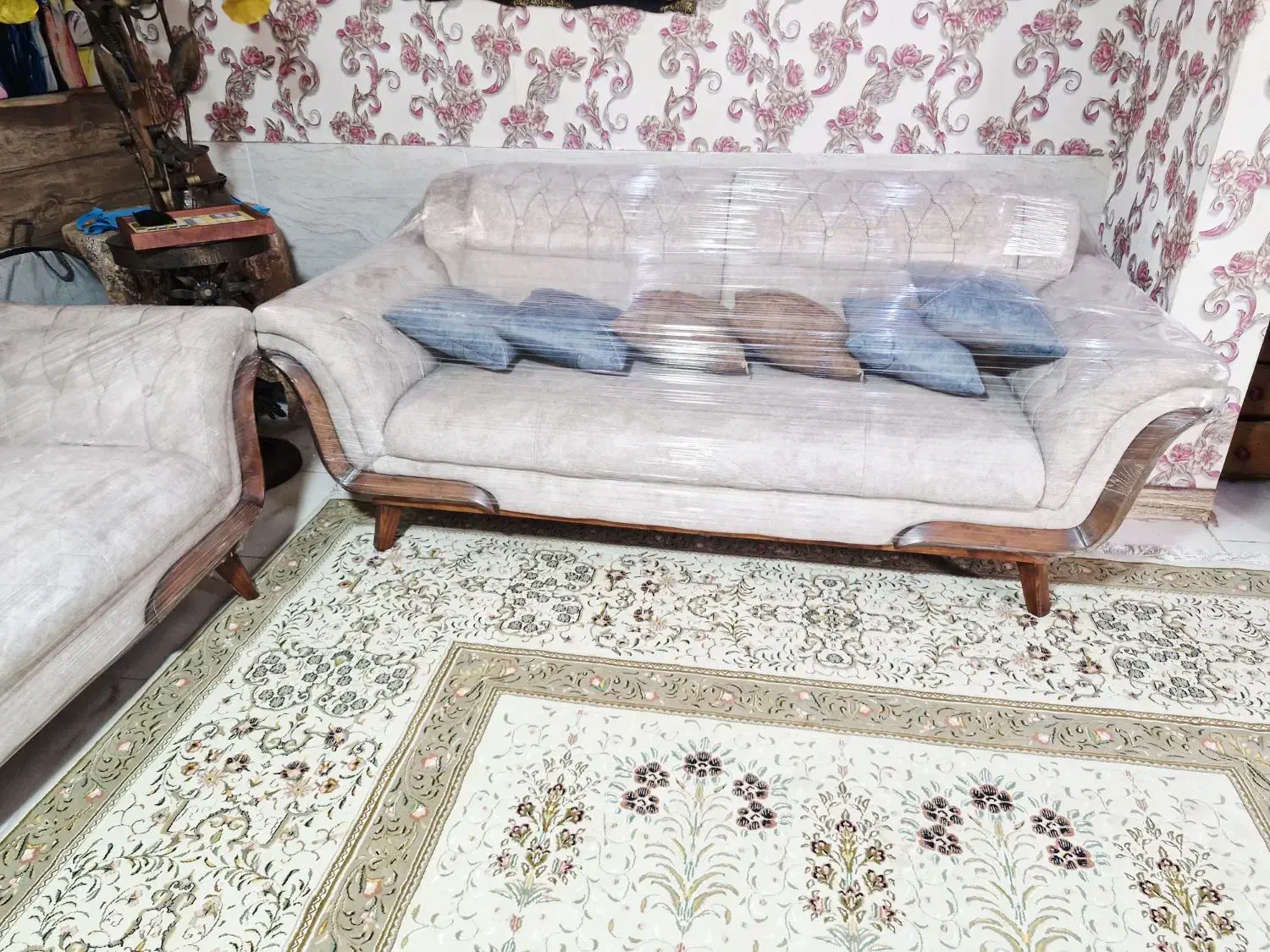 مبل 7نفره چستر راحتی چوب نراد پارچه مسکو خارجی|مبلمان خانگی و میز عسلی|آمل, |دیوار