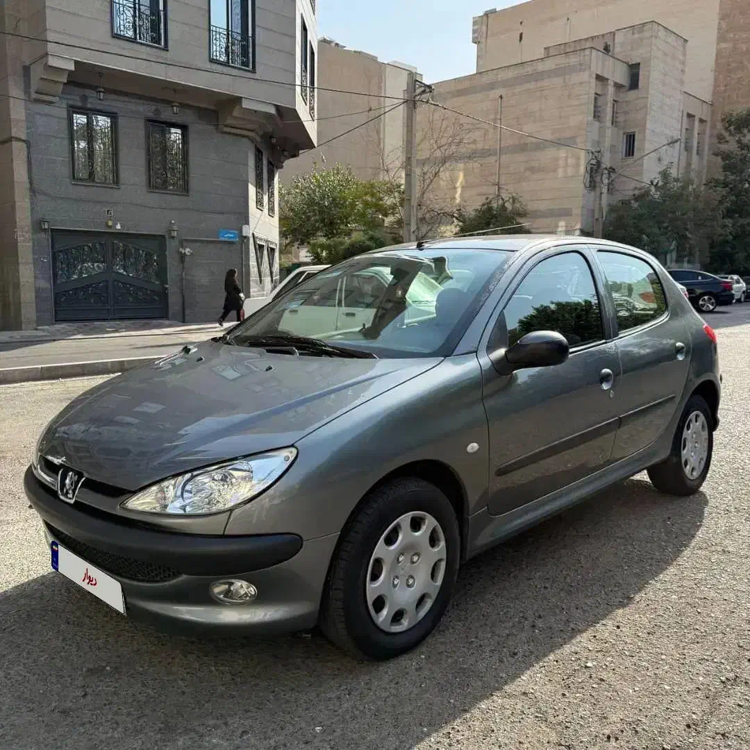 پژو ۲۰۶ تیپ ۵ مدل 1393|خودرو سواری و وانت|پردیس, فاز ۲|دیوار