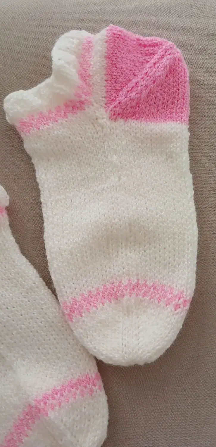 جوراب بافتنی روفرشی|لباس|آستارا, |دیوار