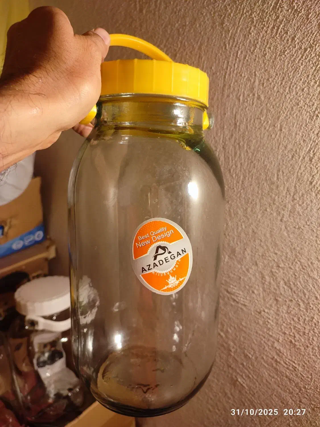 شیشه ترشی و خیارشور و مربا دسته دار، ۴ و ۵ لیتری|ظروف نگهدارنده، پلاستیکی، یک‌بارمصرف|رشت, گلسار|دیوار