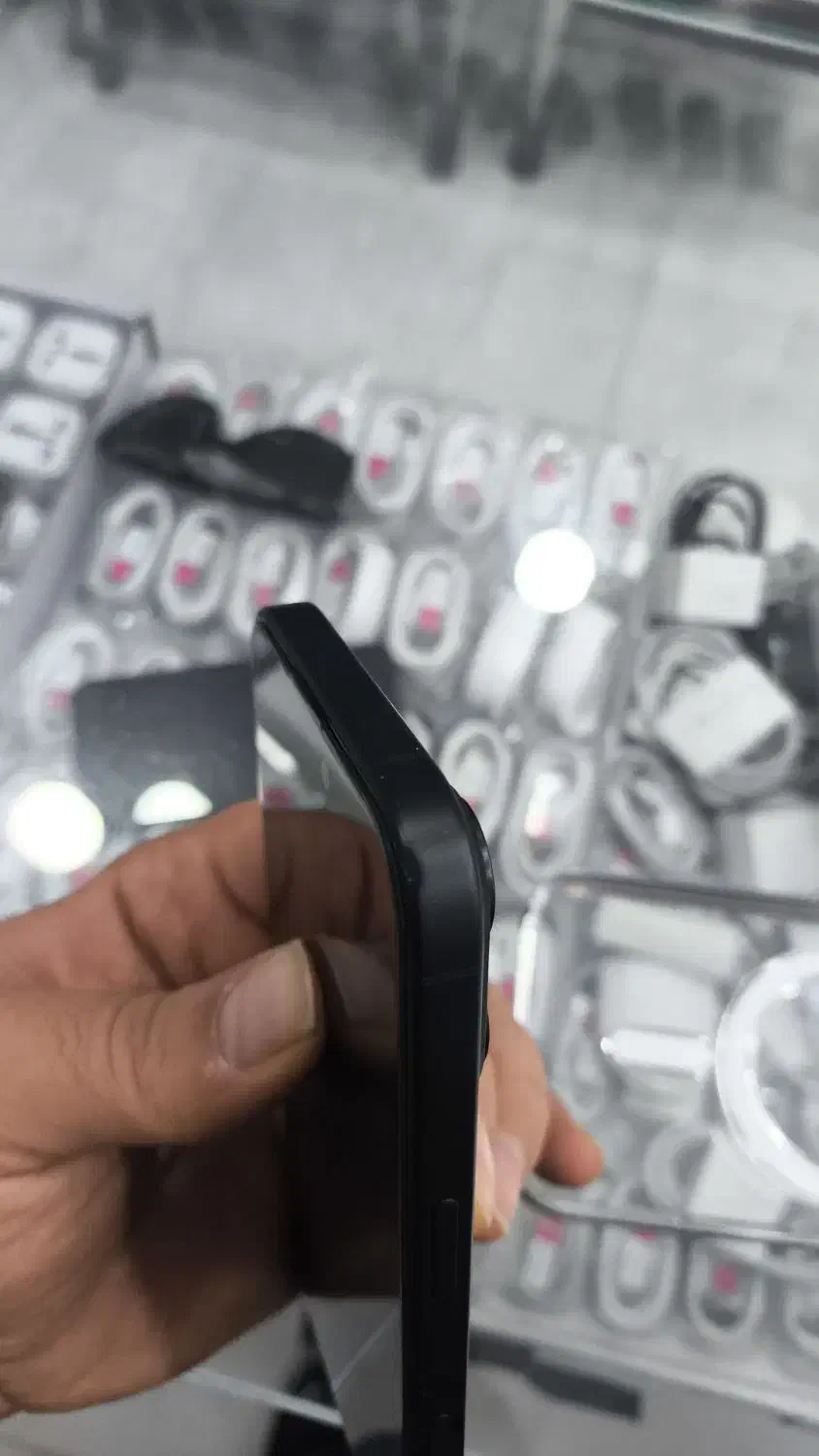 ایفون 16. 256. black. Ch|موبایل|اصفهان, احمدآباد|دیوار