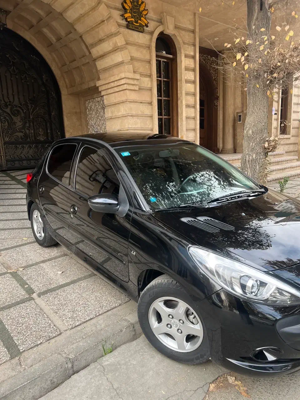 پژو ۲۰۷ پانا ۱۴۰۲  مشکی ابنوسدر حد صفر|خودرو سواری و وانت|رویان, |دیوار