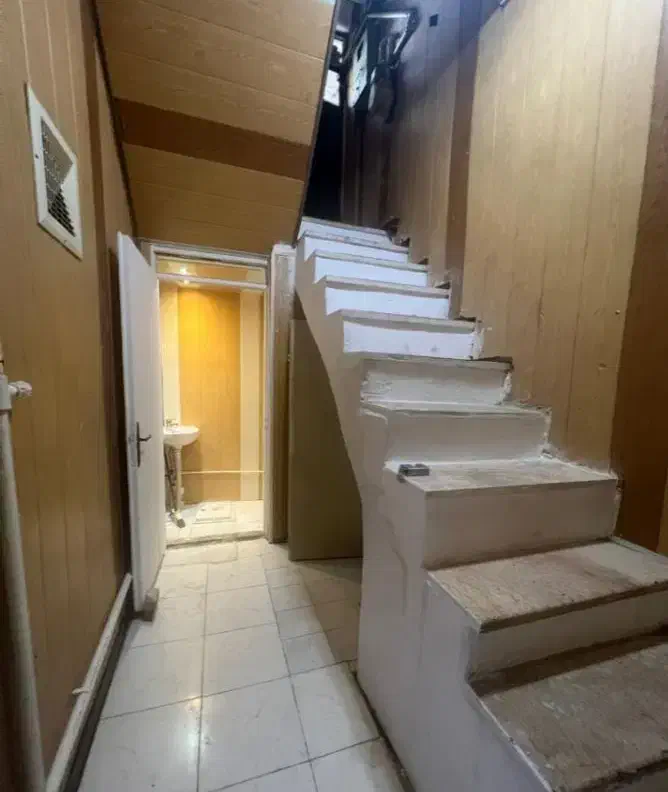 ۲۵ متر/سند اداری/درب مستقل     ( خیابان باباطاهر )|فروش دفتر کار، اتاق اداری، مطب|تهران, فاطمی|دیوار