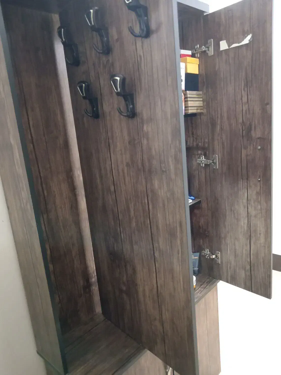 2عدد جاکفشی|جاکفشی، کمد، دراور|اراک, |دیوار