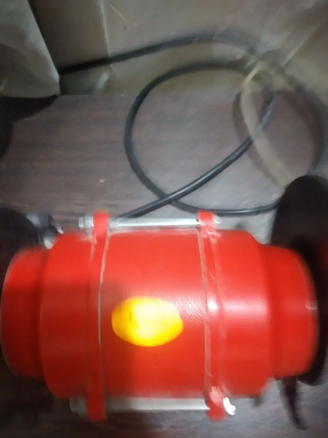 دستگاه سنگ تراشی رو میزی در حد نو|ماشینآلات صنعتی|شوش, |دیوار