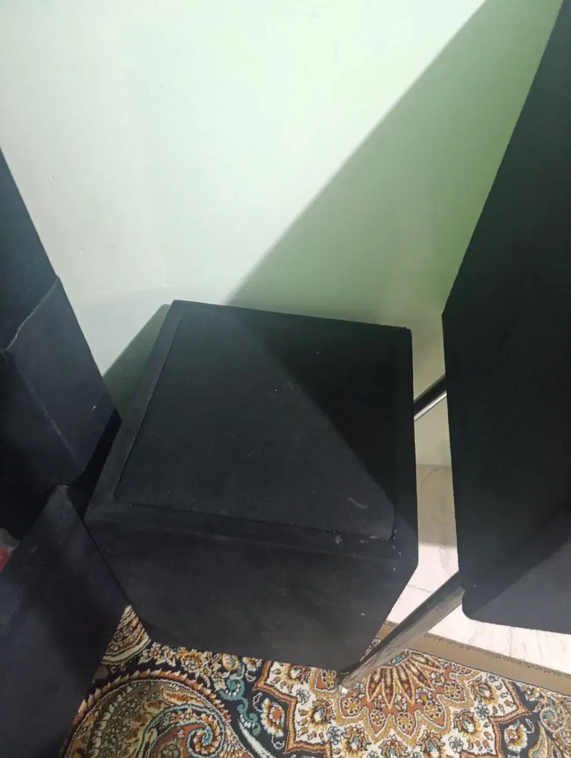 ست تخت و اینه کنسول|تخت و سرویس خواب|بومهن, |دیوار