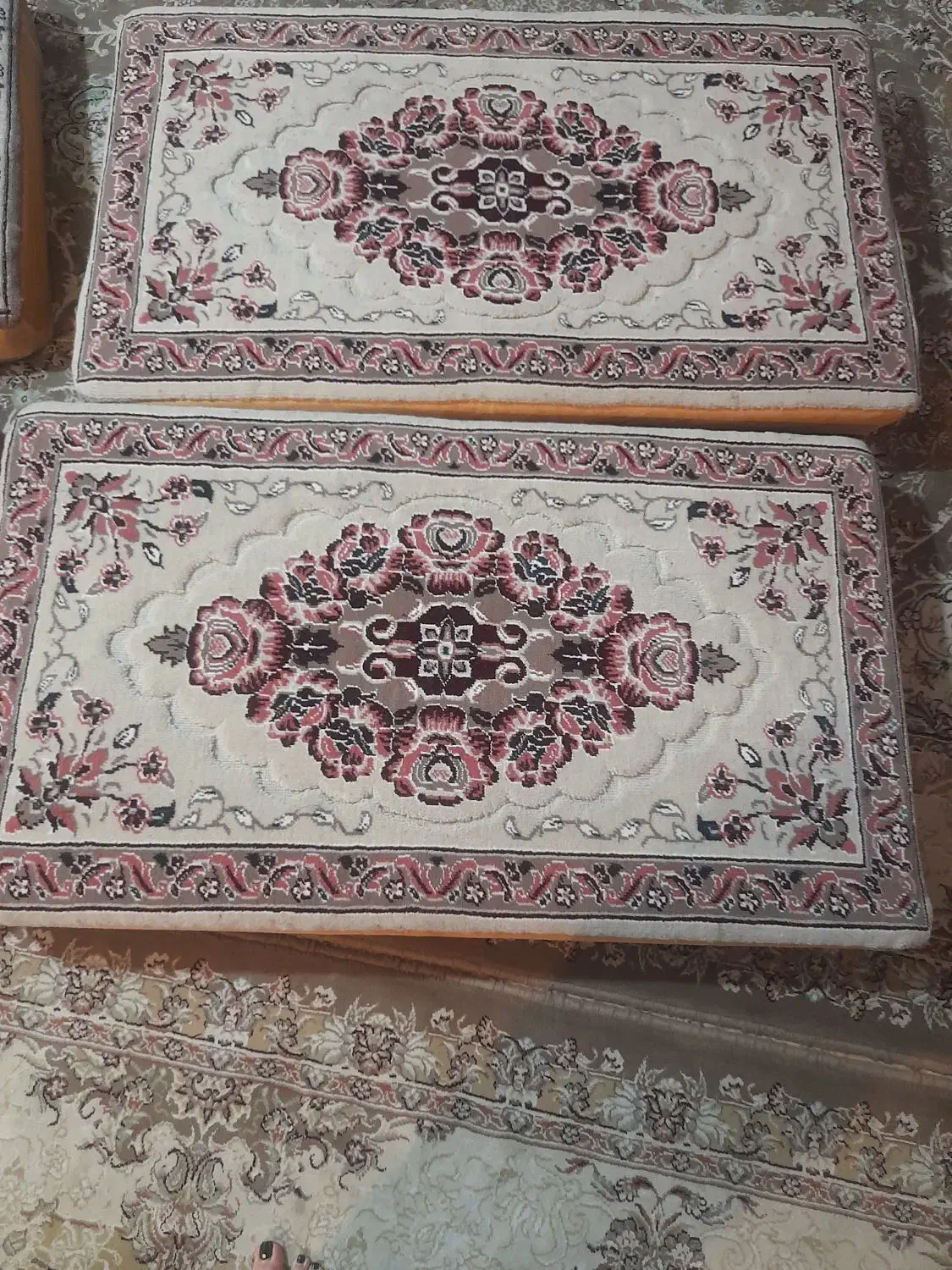 پشتی|پشتی|محمدشهر, شهرک چمران|دیوار