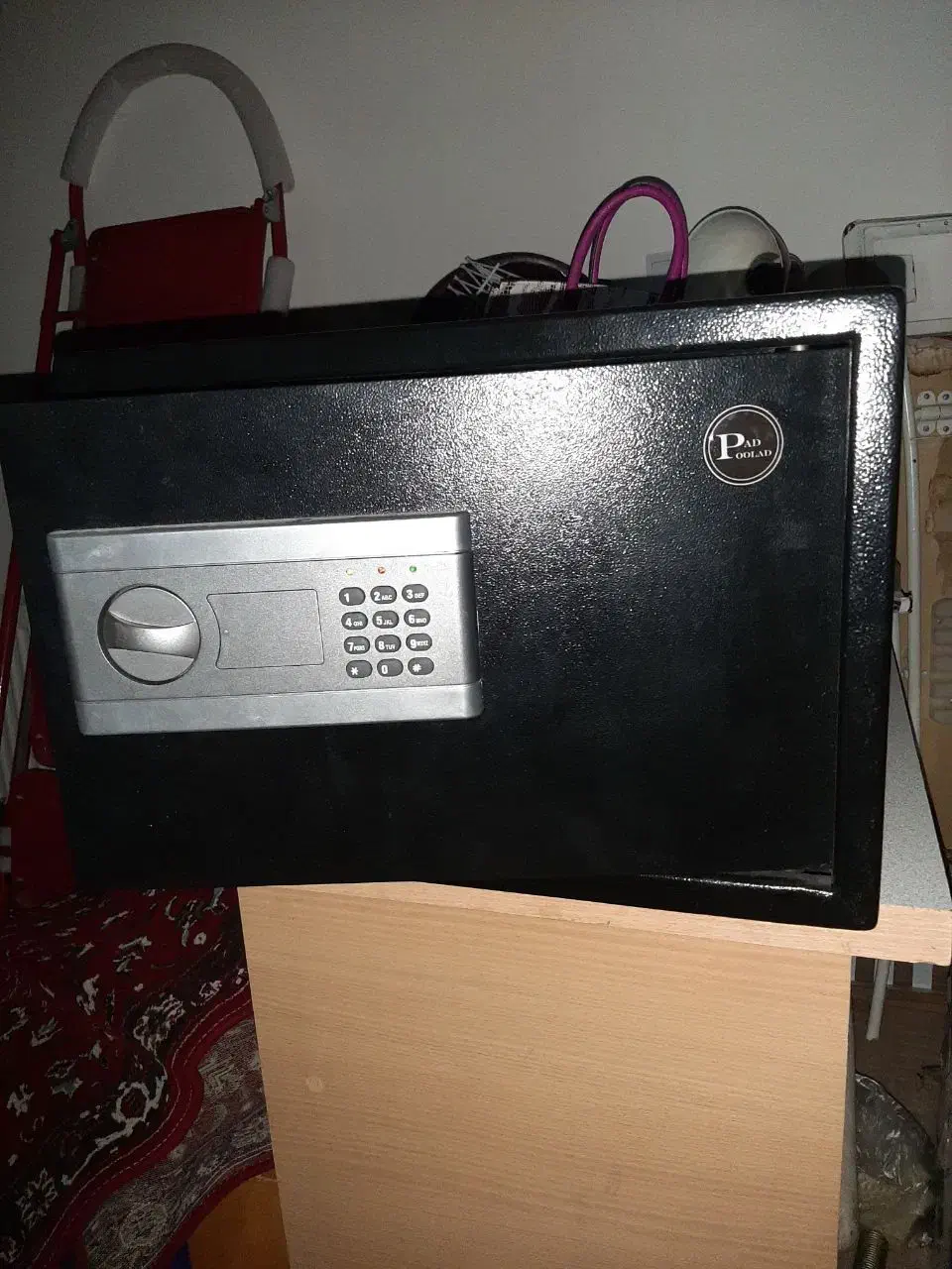 گاو صندوق پادپولاد (pad-poolad)|ابزارآلات|سهند, |دیوار