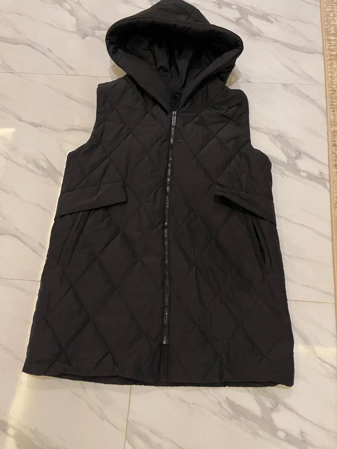 پافر|لباس|رشت, سعدی (تختی)|دیوار