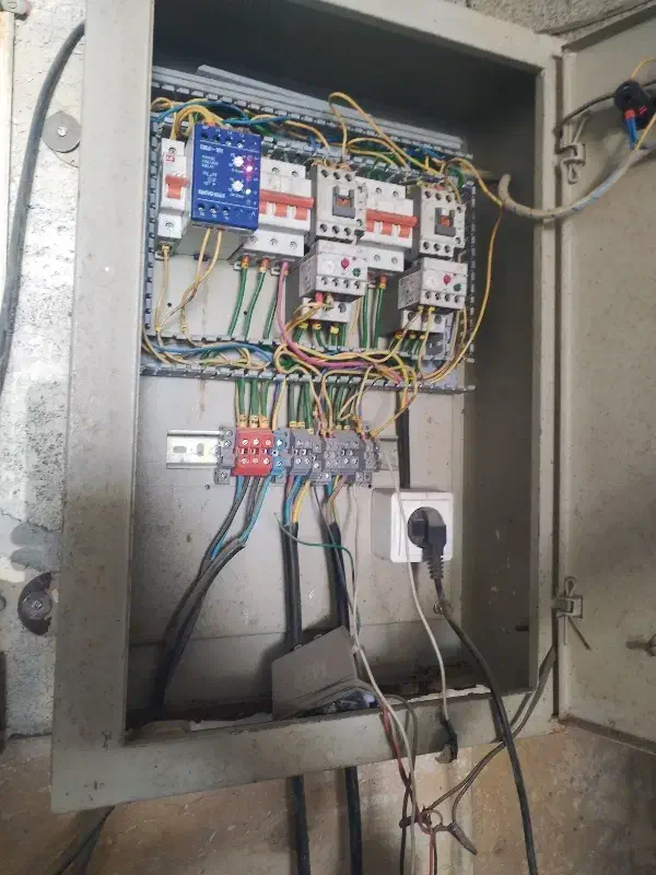 وسایل کارواش|لوازم نظافت|سنندج, |دیوار