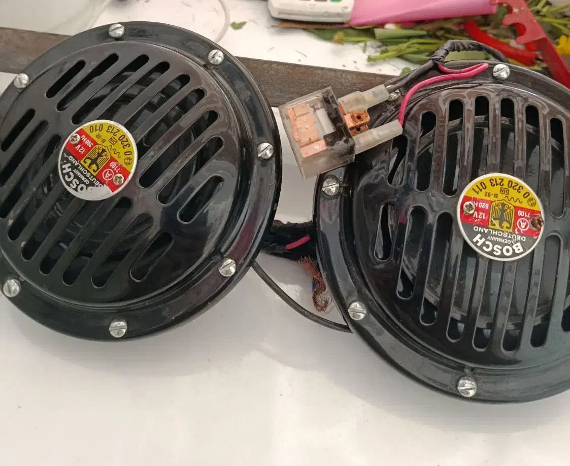 بوق ۱۰۱۱ درجه یک|قطعات یدکی و لوازم جانبی|کوهدشت, |دیوار