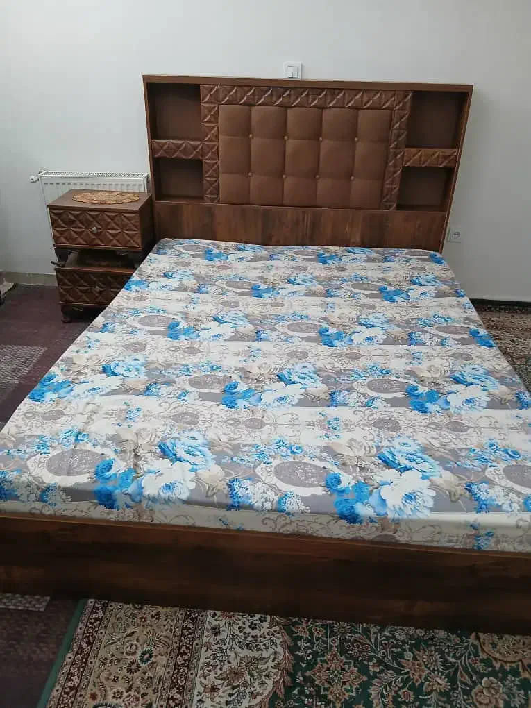 تخت خواب عروس|تخت و سرویس خواب|گرمسار, |دیوار