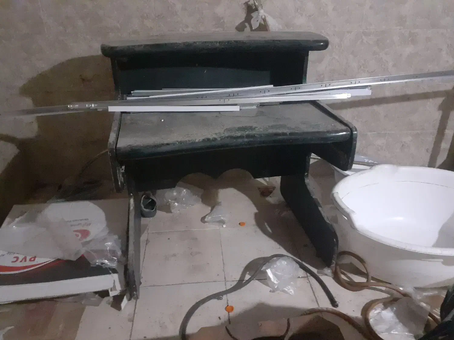 کتابخانه|میز تحریر و کامپیوتر|زاهدان, |دیوار