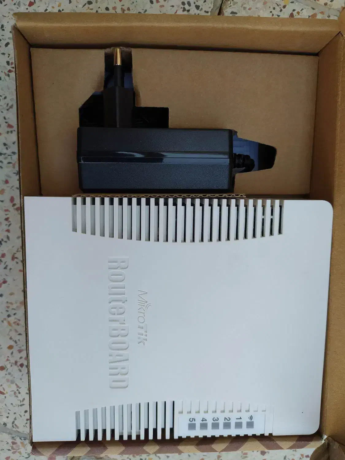 میکروتیک بیسیم|مودم و تجهیزات شبکه|رومشکان, |دیوار