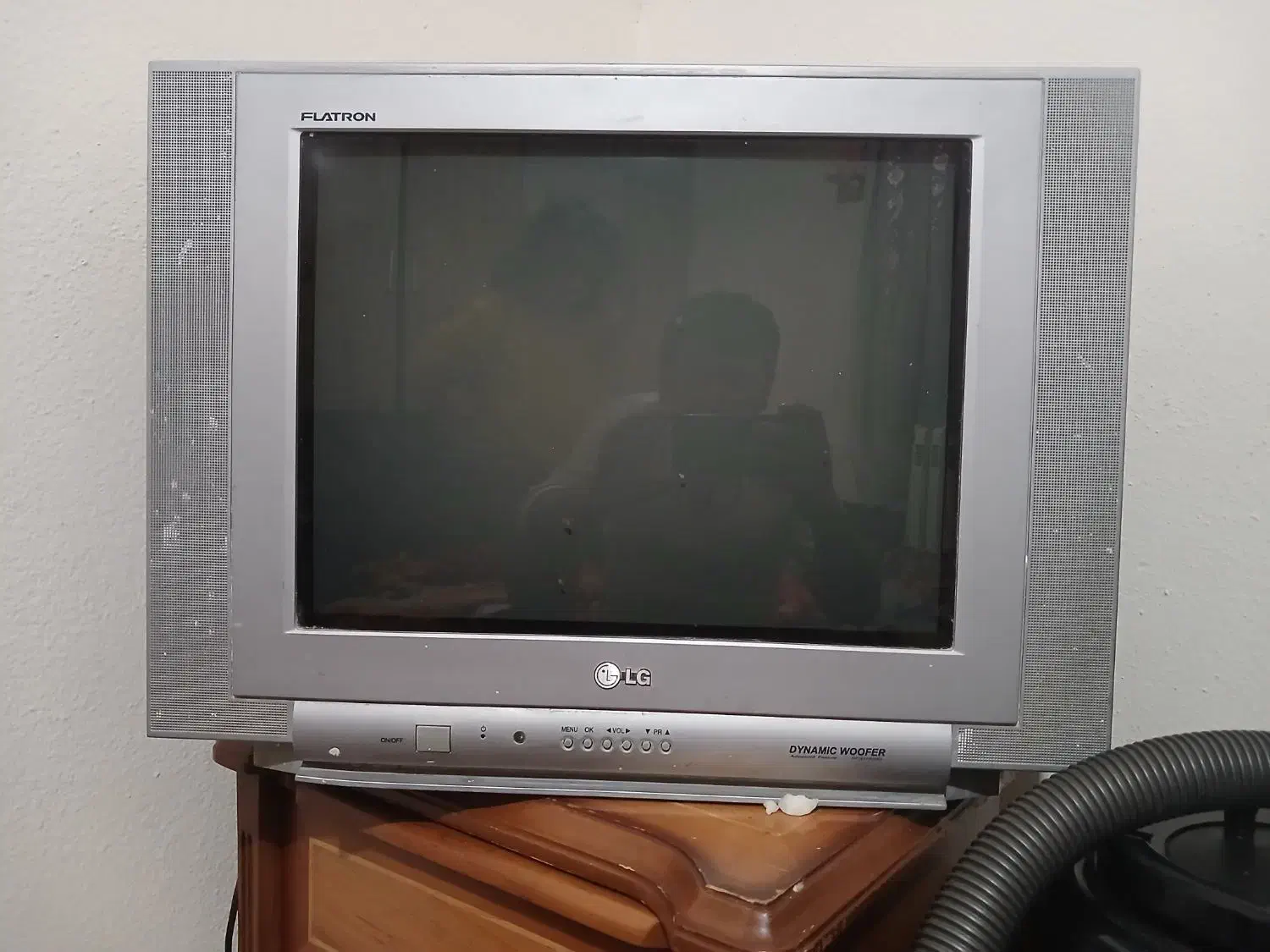 تلویزیون|تلویزیون و پروژکتور|پردیس, فاز ۳|دیوار