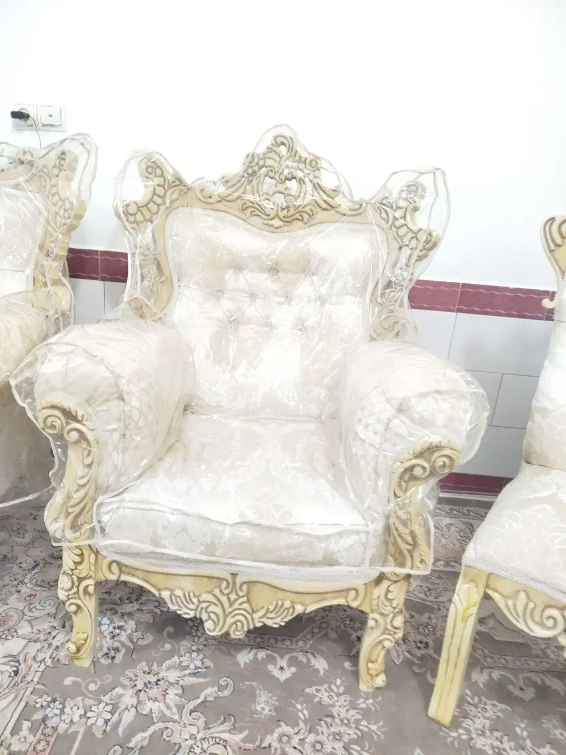 مبل شیک و تمیز|مبلمان خانگی و میز عسلی|بروجرد, |دیوار