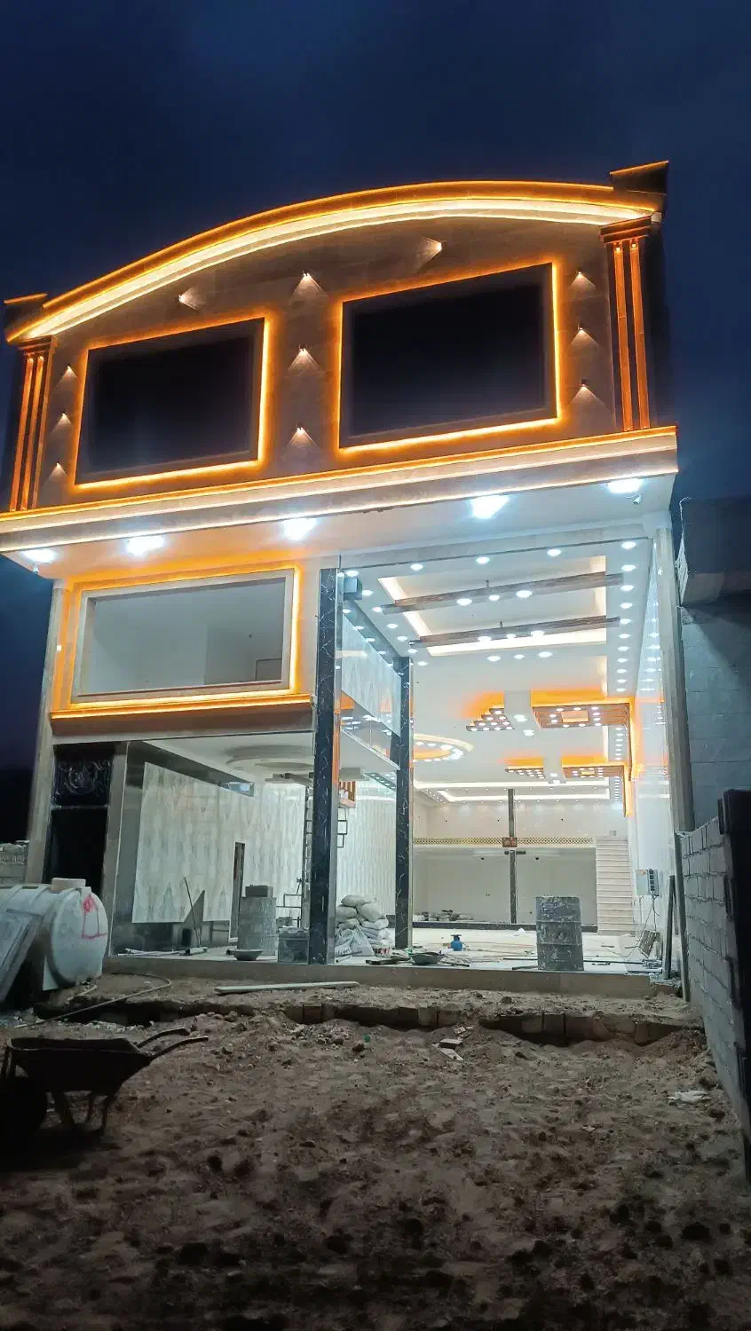 تالار و غذاخوریی|فروش دفتر صنعتی، کشاورزی، تجاری|صوفیان, |دیوار