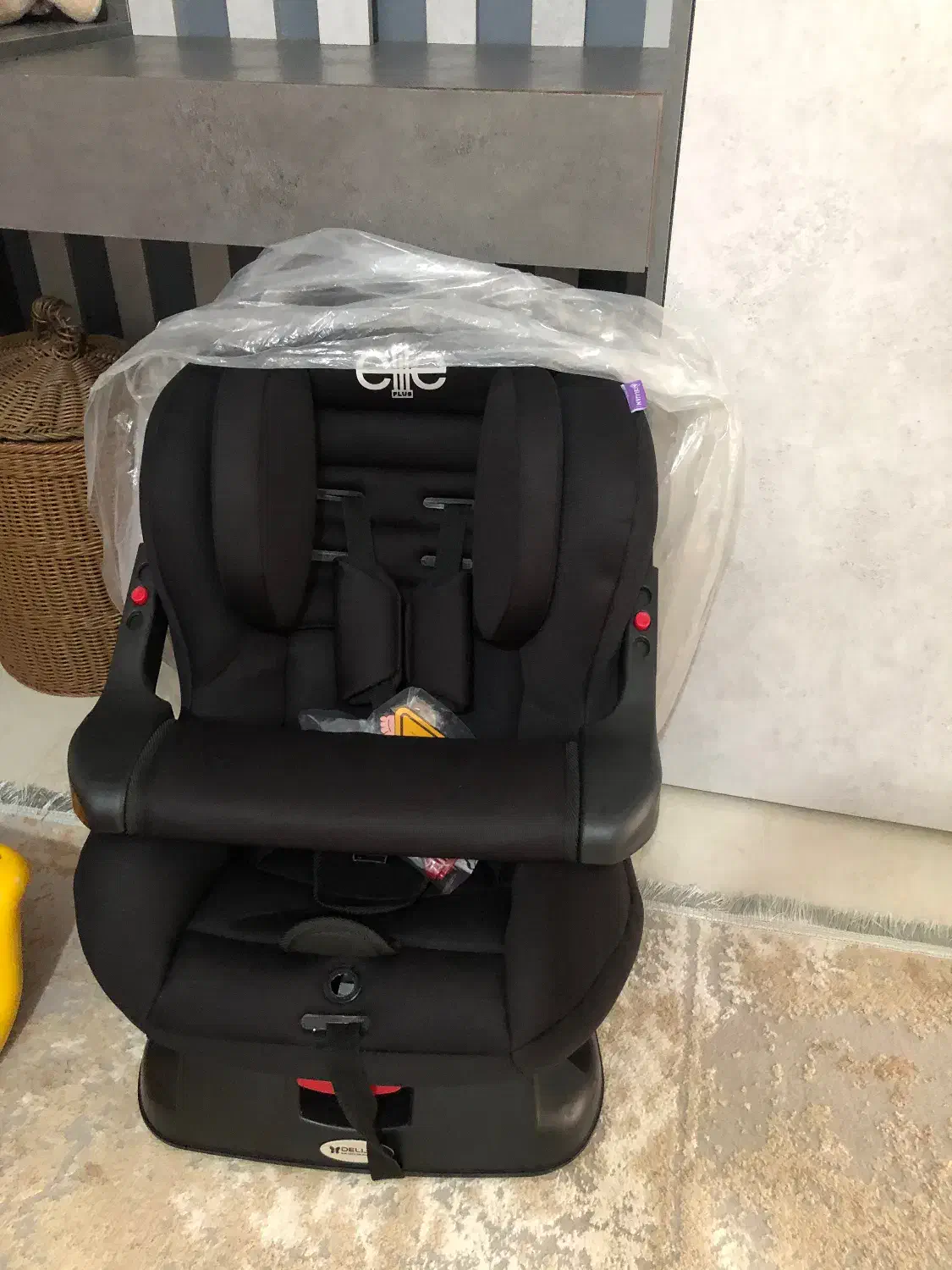 صندلی کودک و کلیر|کالسکه و لوازم جانبی|رودهن, |دیوار