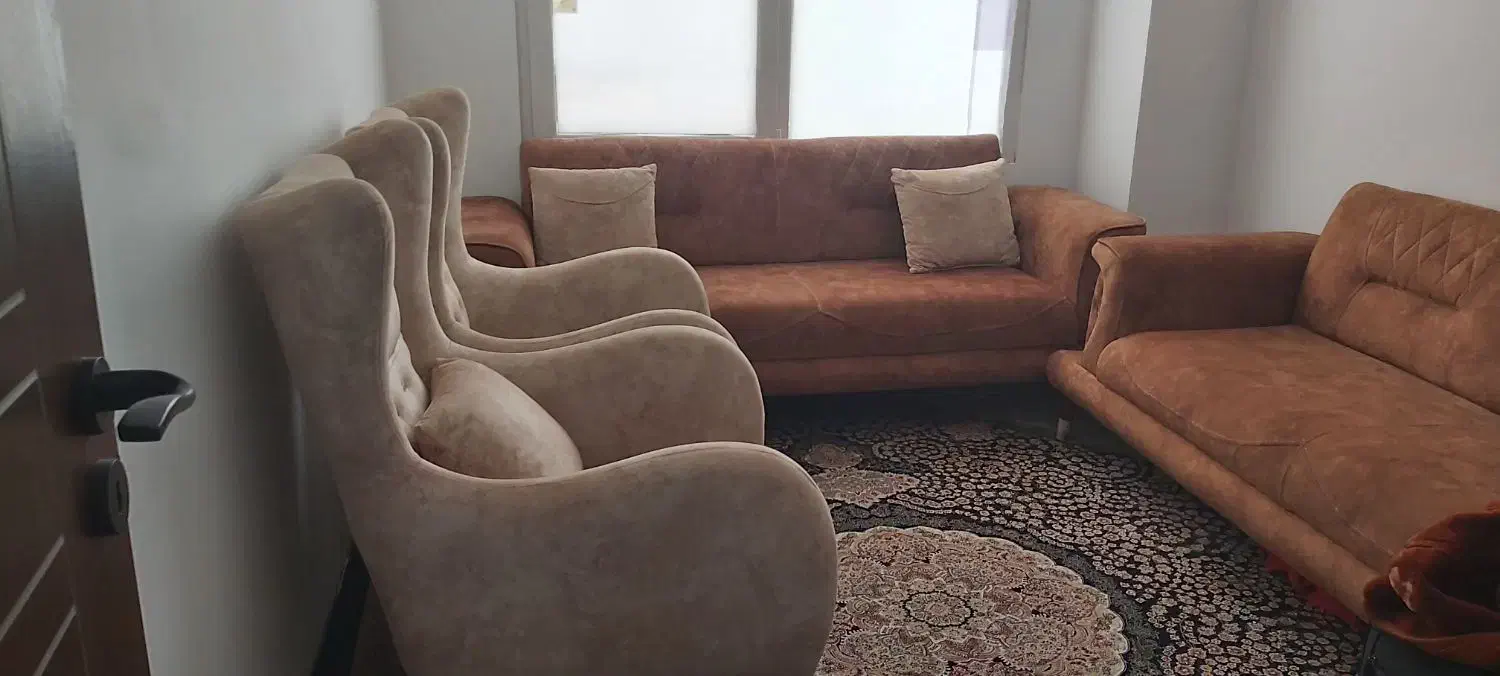 مبل ۸ نفره|مبلمان خانگی و میز عسلی|قشم, |دیوار
