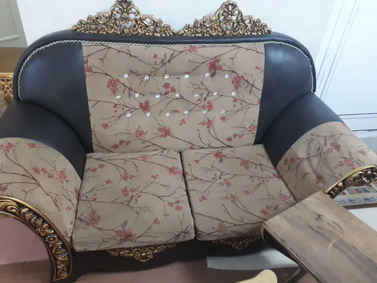 مبل ده نفره ششصد تومان|مبلمان خانگی و میز عسلی|قم, جمکران|دیوار