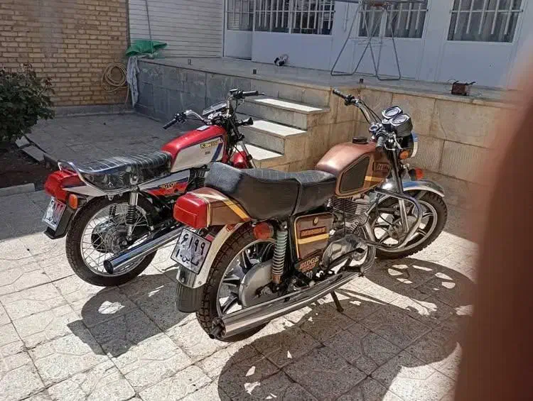 ایژ|موتورسیکلت|داران, |دیوار