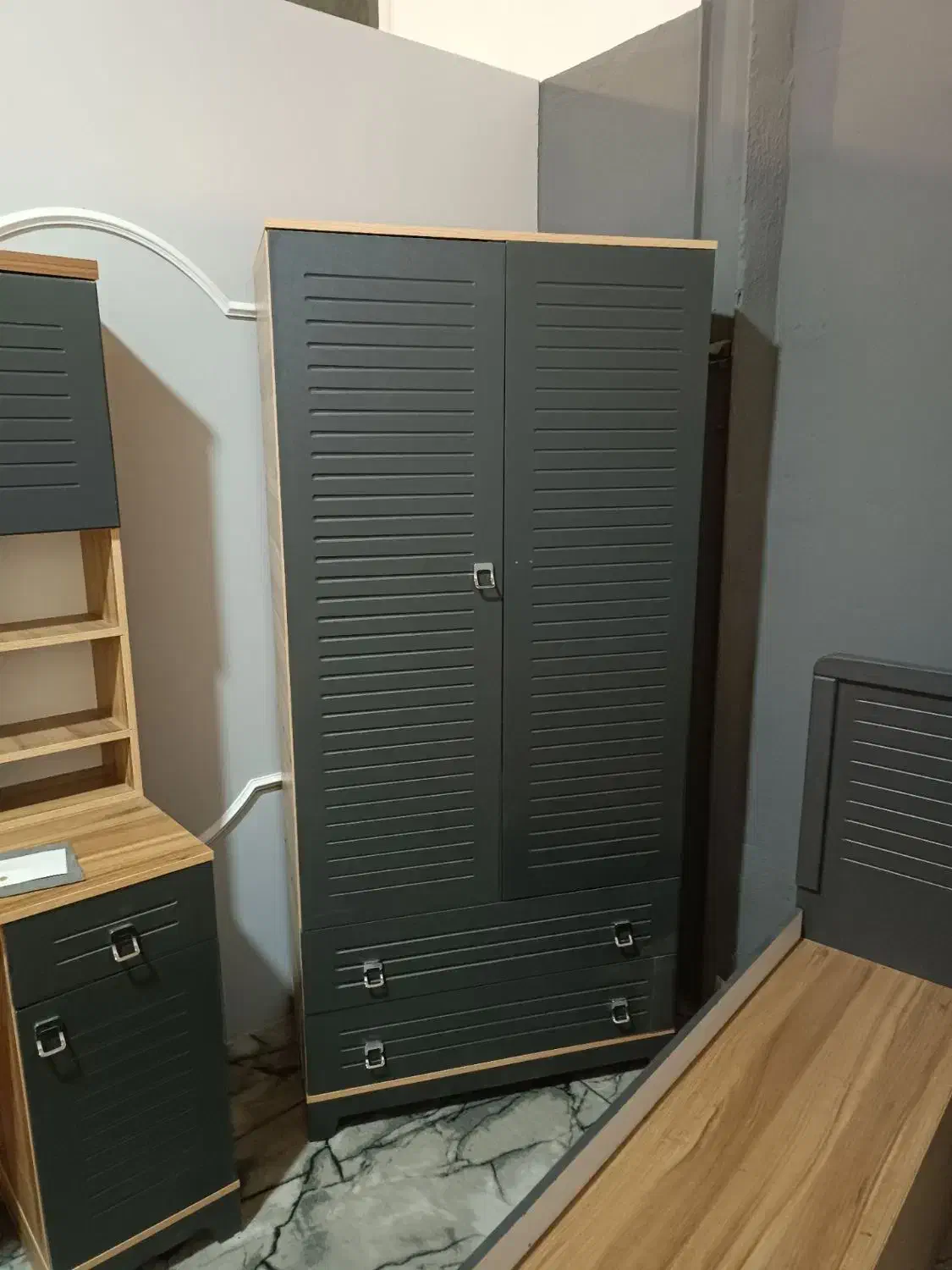 سرویس خواب جوان نوجوان و کودک قربانی|تخت و سرویس خواب|شوط, |دیوار