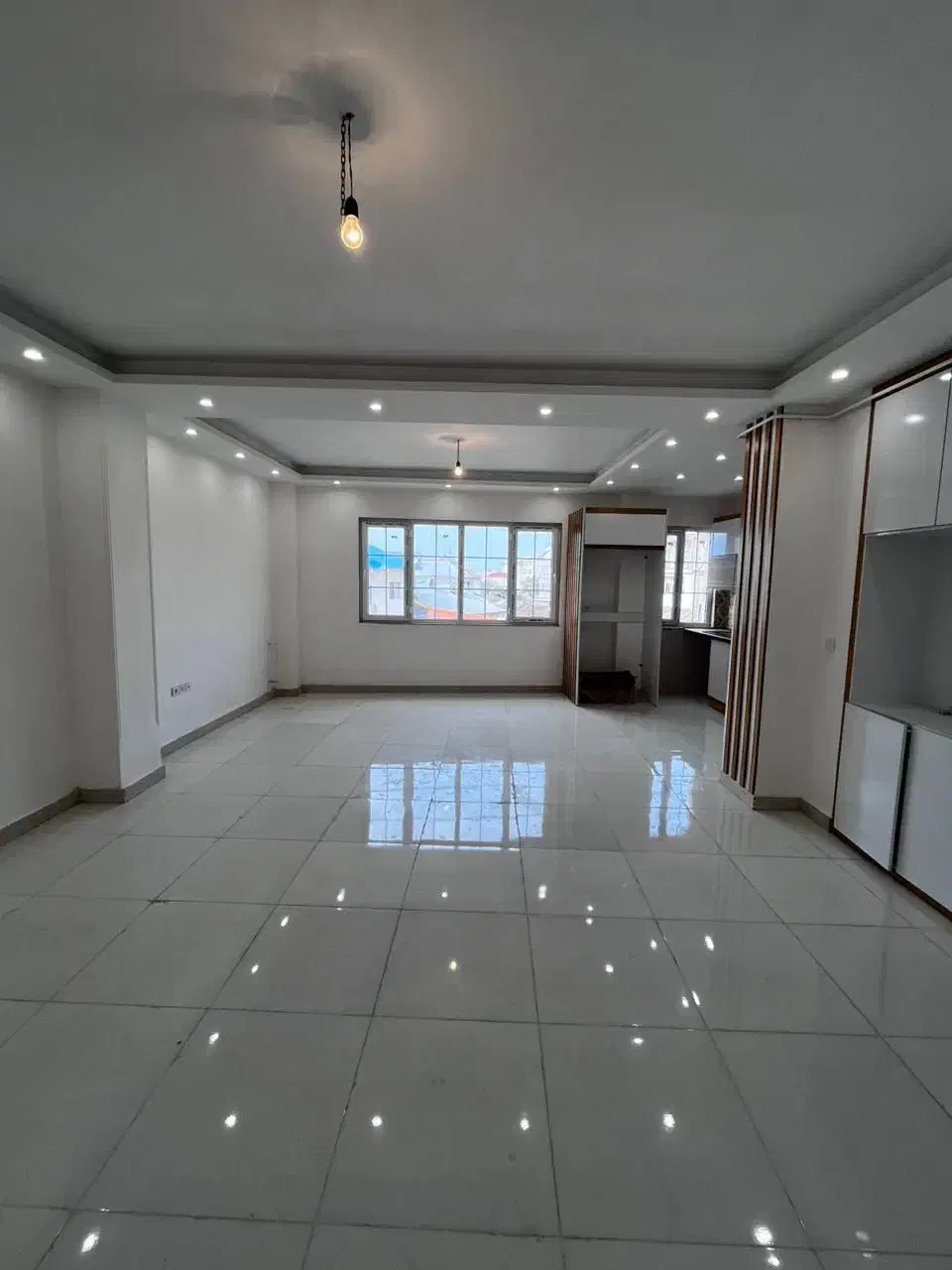 ۹۷متری طبقه دوم نوساز /آسانسور/با وام ۴۰۰میلیونی|فروش آپارتمان|صومعه‌سرا, |دیوار