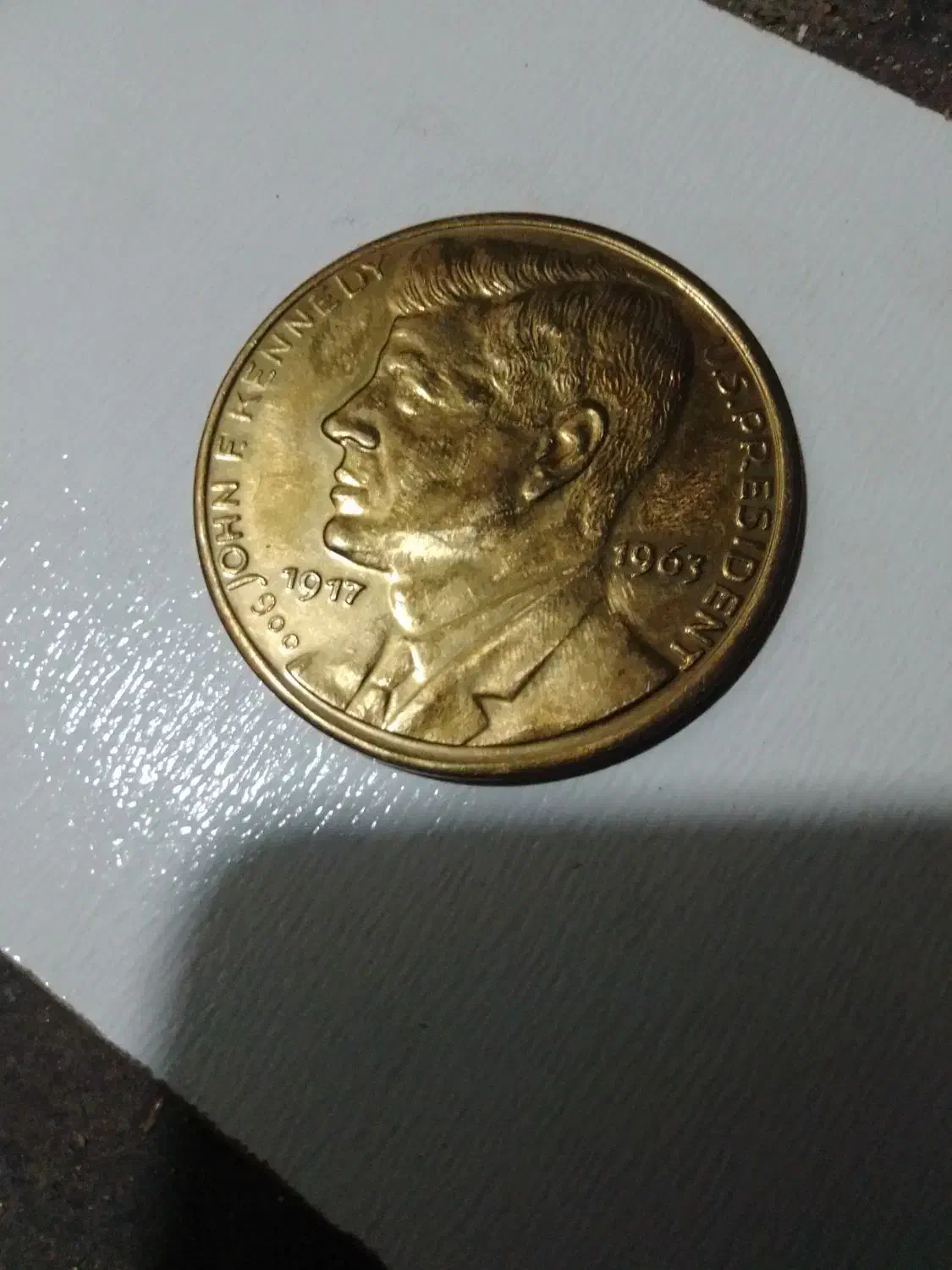 سکه یادبود جان کندی|کلکسیون سکه، تمبر، اسکناس|زرند, |دیوار