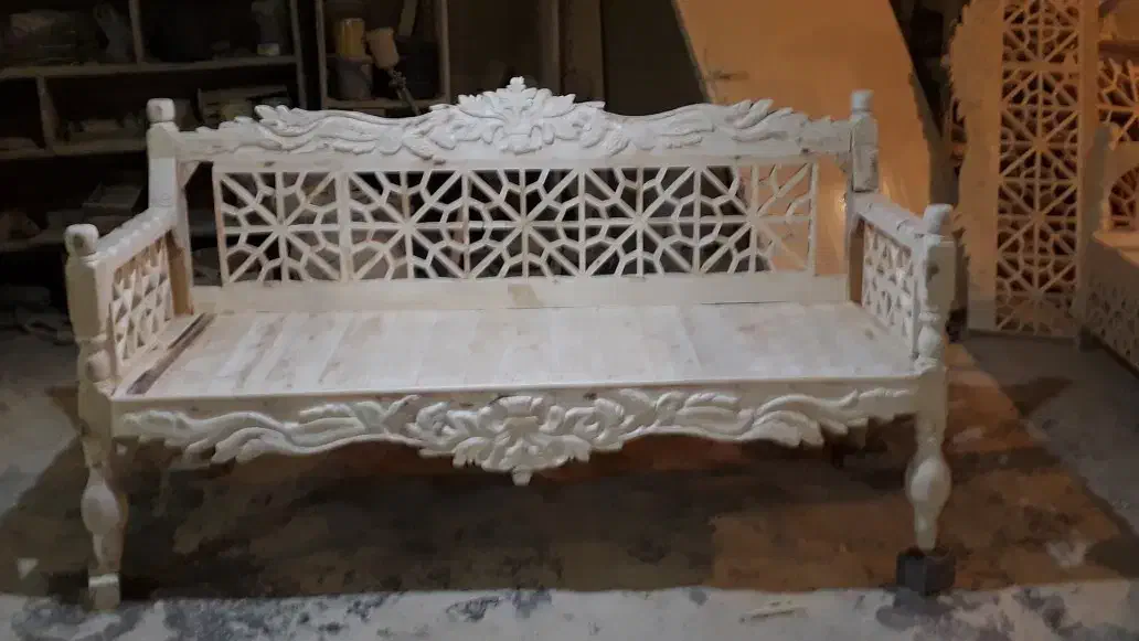 تخت سنتی تماما هنردست|صندلی و نیمکت|چهارباغ, |دیوار