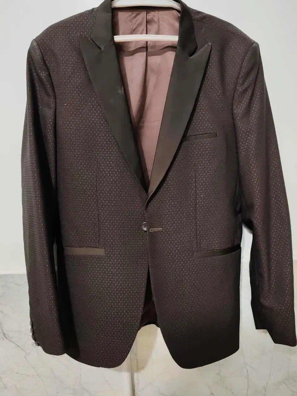 کت درجه یک|لباس|نجف‌آباد, هفده شهریور|دیوار