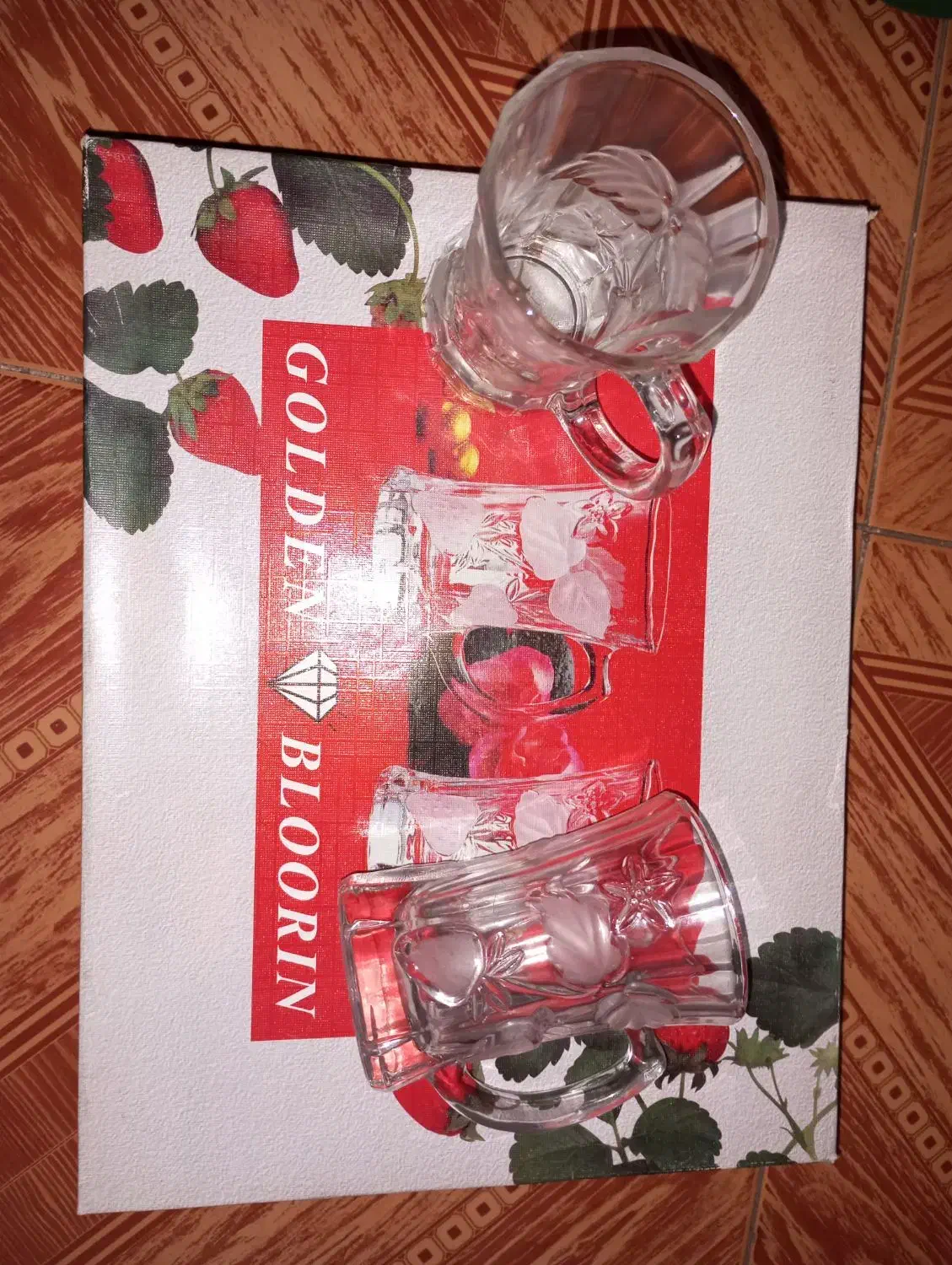 استکان بزرگ دسته دار ۶تایی|ظروف سرو و پذیرایی|اهر, |دیوار