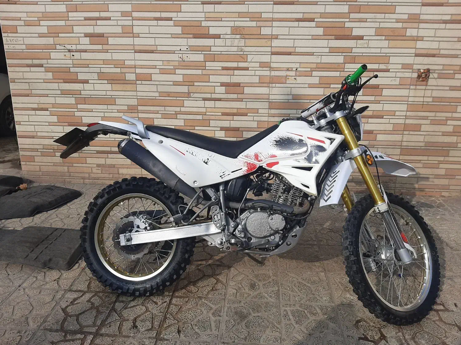 تریل روان ۱۴۰۰|موتورسیکلت|نیشابور, کشتارگاه|دیوار