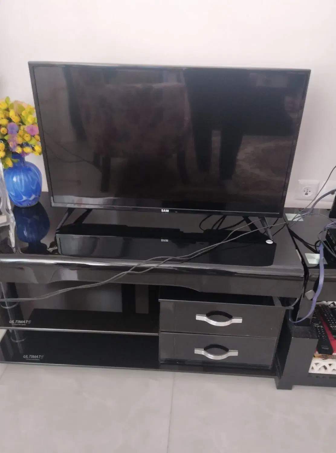 تلویزیون ۳۲ اینچ|تلویزیون و پروژکتور|رشت, جهاد|دیوار