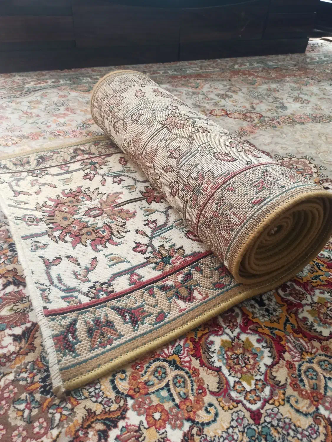 گلیم کناره|گلیم، جاجیم، گبه|خرمآباد, |دیوار