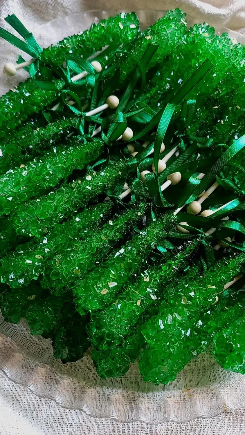 نبات مذهبی|خوردنی و آشامیدنی|قم, دروازه چوبی|دیوار