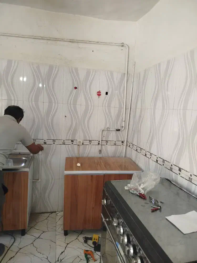 نصاب کابینت ممبران پیش ساخته فلز|خدمات پیشه و مهارت|بم, |دیوار