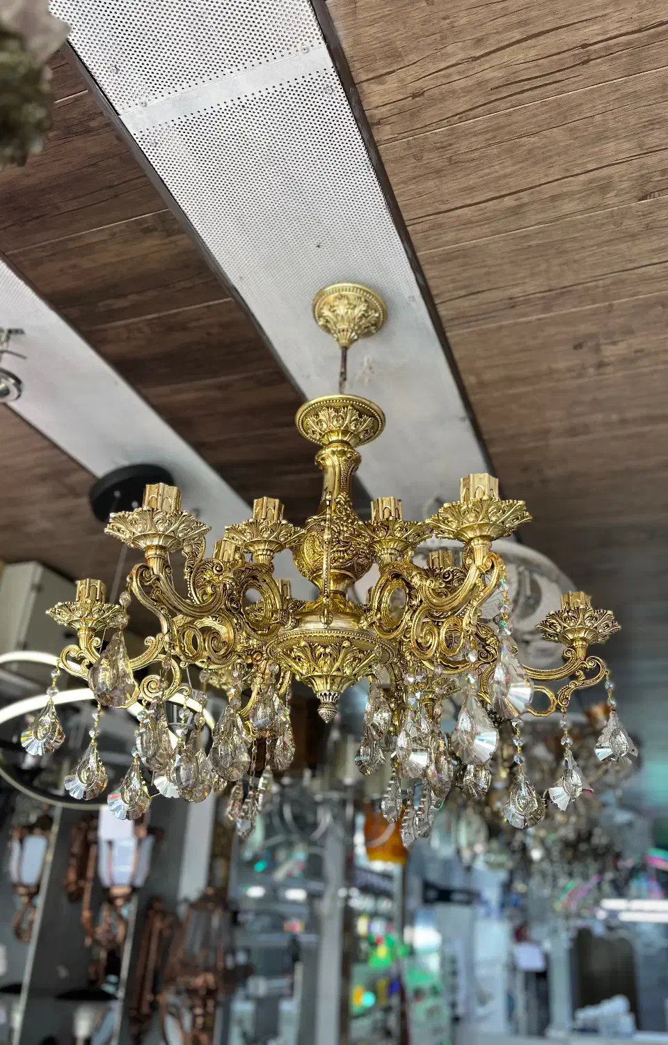 لوستر کلیسایی ۶ شاخه ۱۲ شعله|لوستر و چراغ آویز|اصفهان, سپاهان‌شهر|دیوار