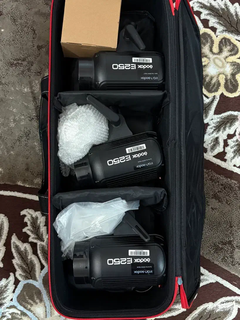 کیت فلاش استودیویی Godox مدل E250|دوربین عکاسی و فیلمبرداری|قم, عمار یاسر|دیوار